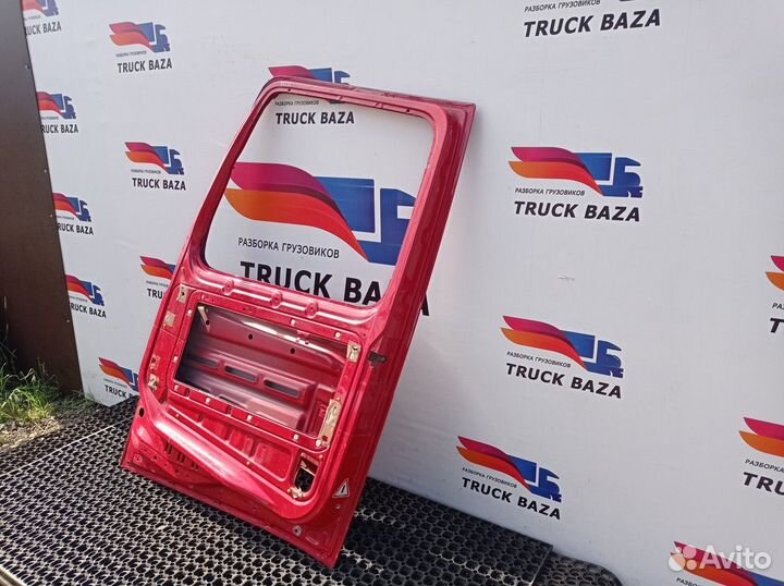 Дверь правая Volvo FH