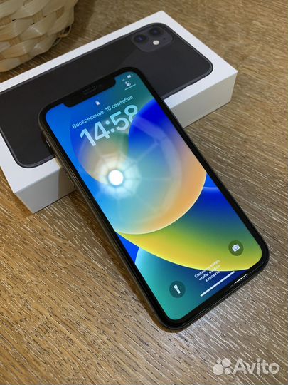 iPhone 11, 128 ГБ