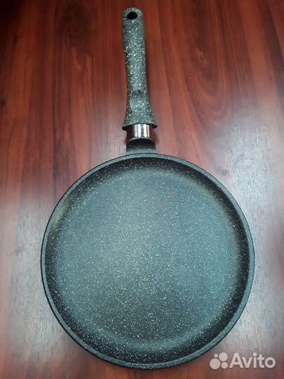 Сковороды гриль tefal,блинница нмп,сотейник новые