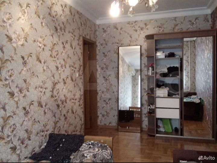 Комната 18 м² в 3-к., 9/9 эт.