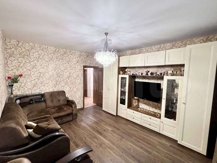 2-к. квартира, 42,8 м², 1/2 эт.