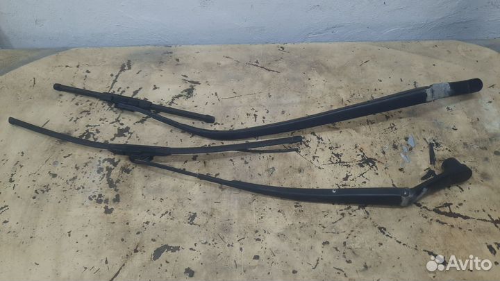 Поводок дворника cx-7