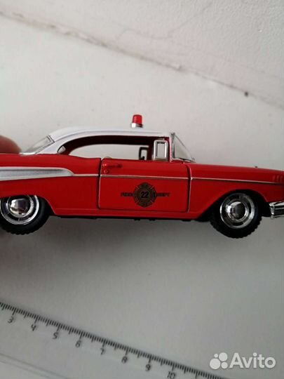 Модель автомобиля 1957 Chevrolet Bel air 1/40