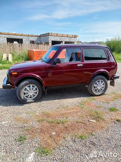 LADA 4x4 (Нива) 1.7 МТ, 2010, 146 000 км