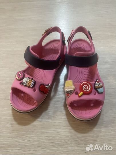 Сандалии для девочки