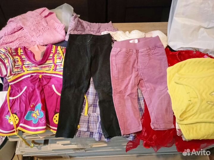 Переноска и пакет вещей на девочку