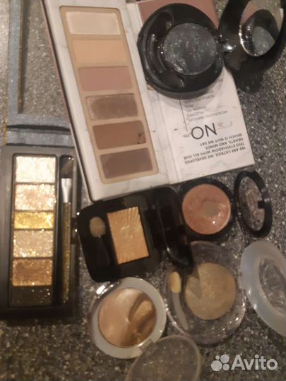 Тени для век