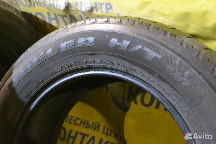 Bridgestone Dueler H/T D687 225/65 R17