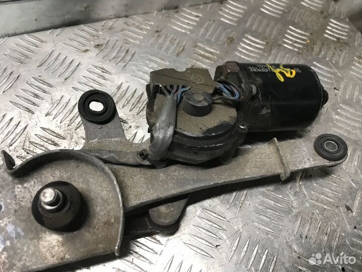 Трапеция дворников Toyota Prius 20