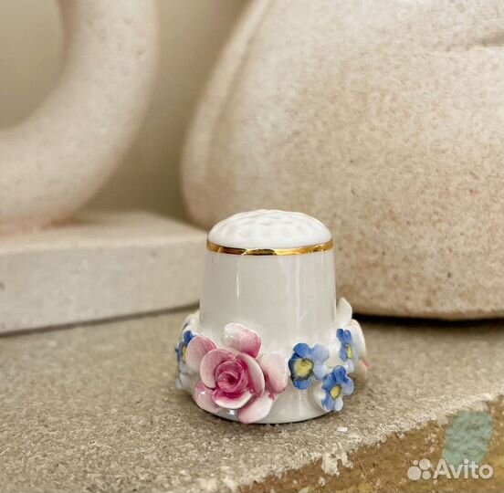 Наперсток коллекционный фарфор