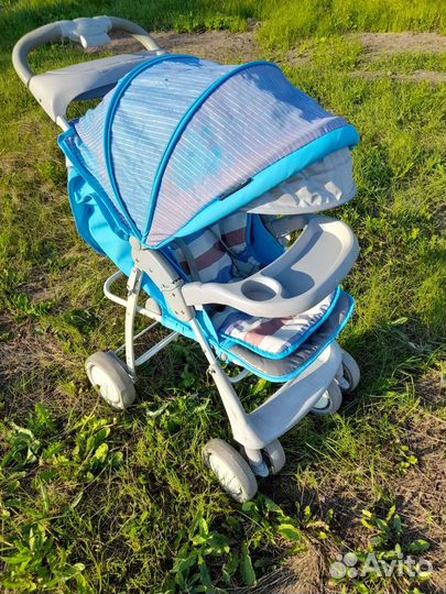 Прогулочная коляска