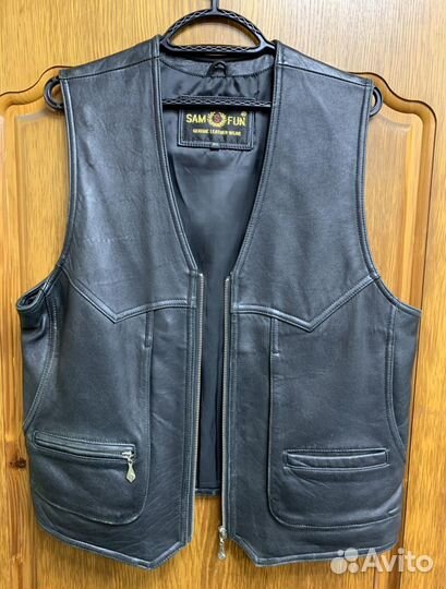 Жилетка кожаная мужская