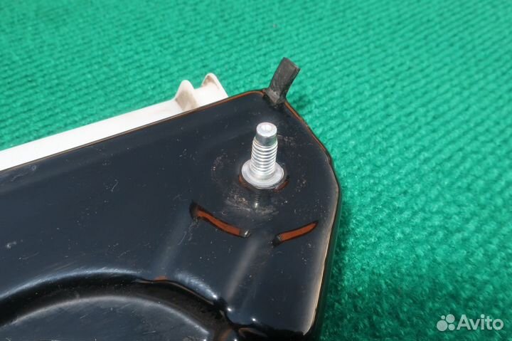 Стеклоподъемник задний правый VW Golf 7