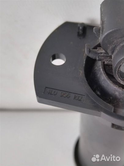 Форсунка омывателя фары ауди Q7 2005