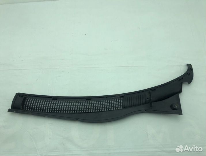 Решетка под лобовое стекло Hyundai Starex A1 D4BH