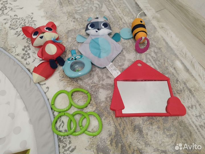 Развивающийся коврик