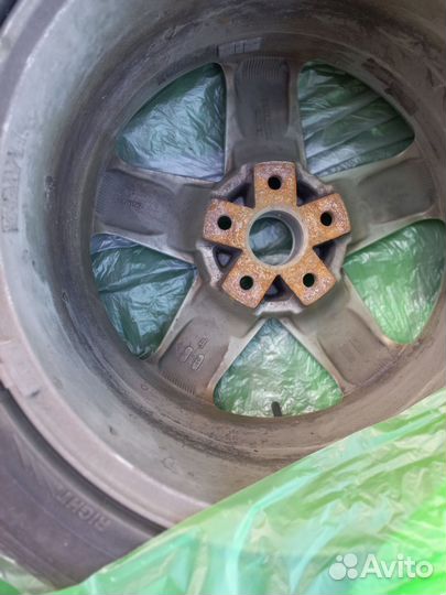 Продам диски с резиной