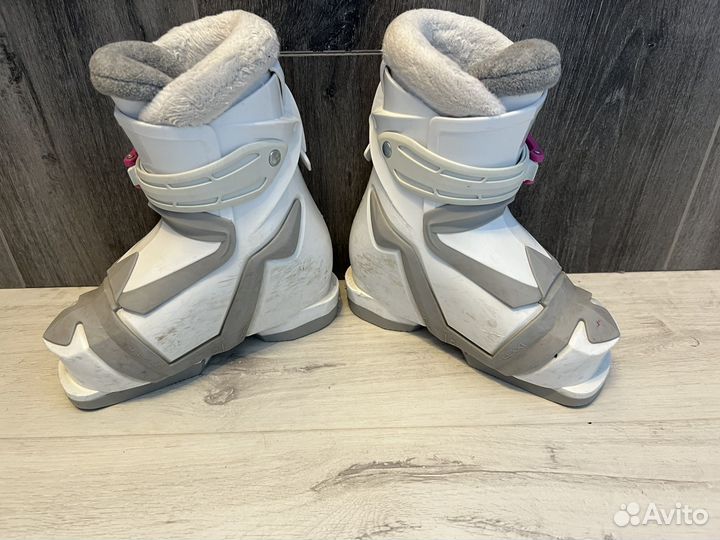 Детские горнолыжные ботинки Elan Bloom 17.5см