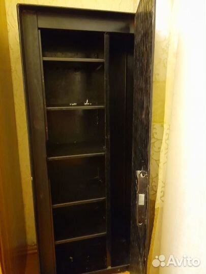 Оружейный сейф