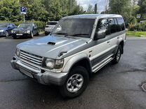 Mitsubishi Pajero 2.5 AT, 1985, 315 000 км, с пробегом, цена 325 000 руб.