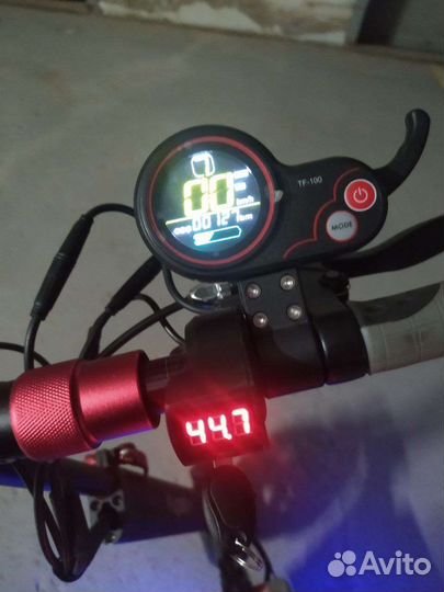 Самокат взрослый электрический бу