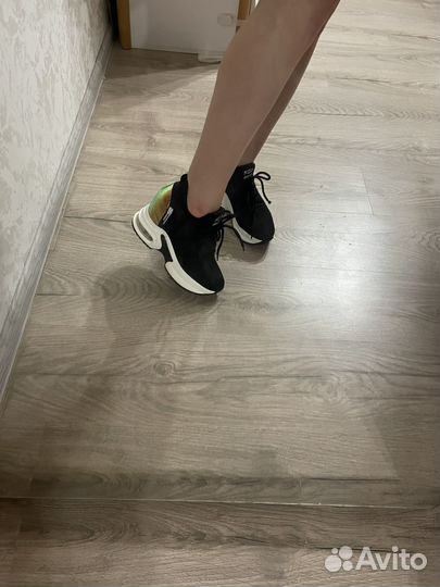 Кроссовки женские на высокой платформе