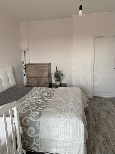 2-к. квартира, 65 м², 10/26 эт.