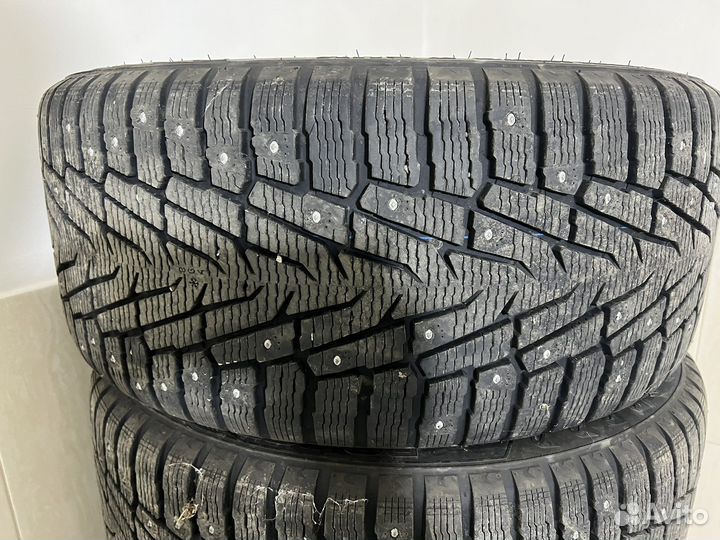Nokian Tyres Hakkapeliitta 7 SUV 295/40 R21