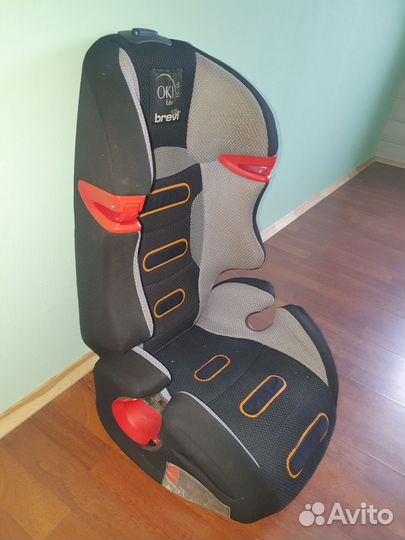 Детское кресло BreviOkiB.Fix