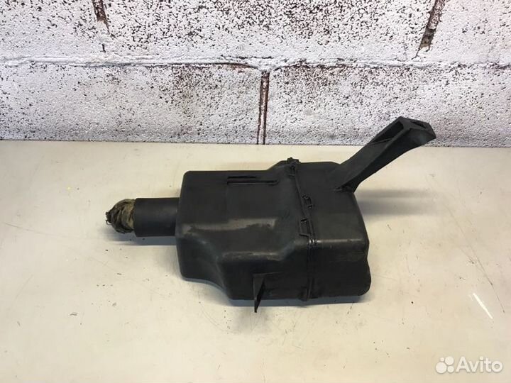 Резонатор воздушного фильтра Peugeot 206 хетчбек