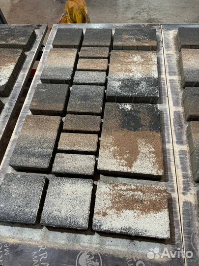 Тротуарная плитка. Много расцветок p-5433