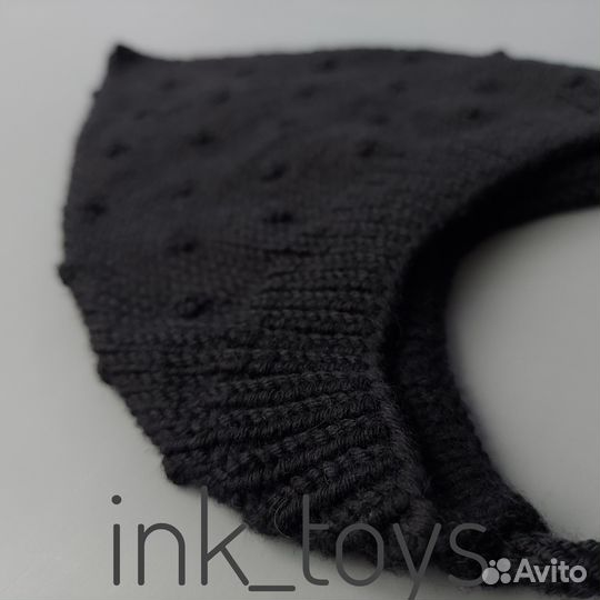 Чепчик с шишечками