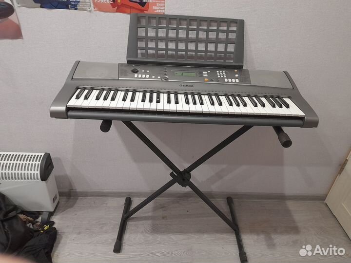 Синтезатор yamaha psr r300