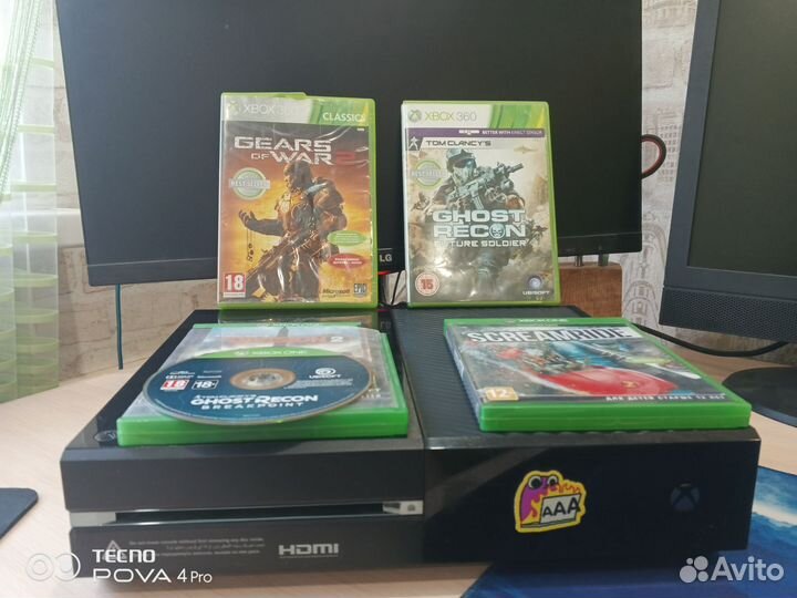 Xbox One + 5 игр
