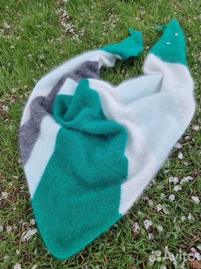 Бактус в полоску из пуха норки