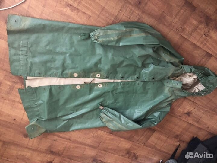 Плащ резиновый