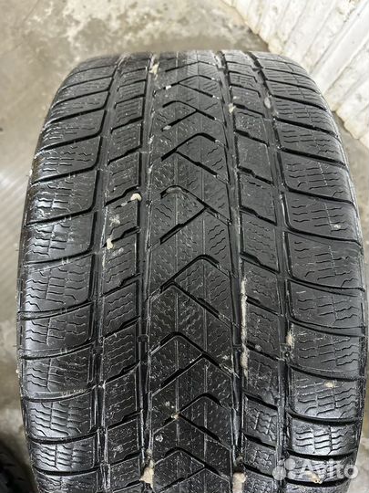 Pirelli Scorpion 275/45 R21 и 315/35 R21