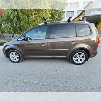 Volkswagen Touran 1.4 AMT, 2011, 49 900 км, с пробегом, цена 1 550 000 руб.