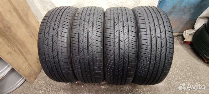 Bridgestone Dueler H/T 843 215/60 R17 96H