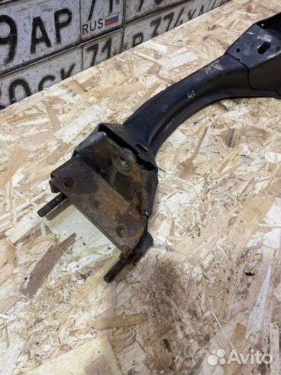 Передняя балка Ваз 2105 2006