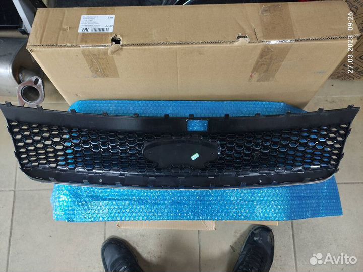 Решетка радиатора Chery M11, М12-M118401130