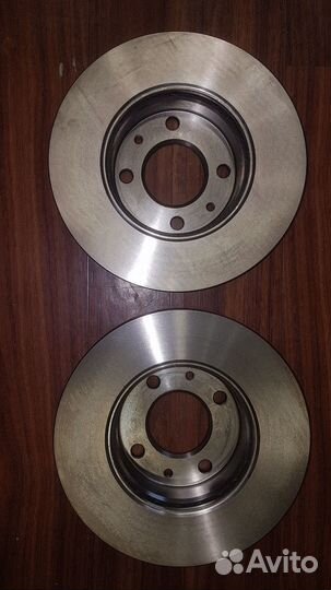 Диски тормозные передние 13