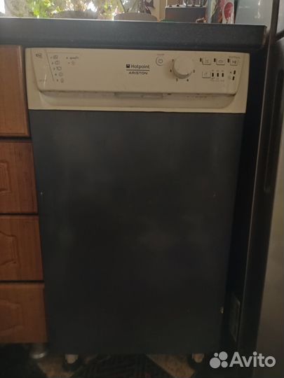 Посудомоечная машина Hotpoint Ariston LSF 7237