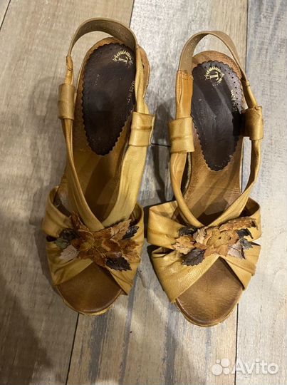 Босоножки Tervolina 38