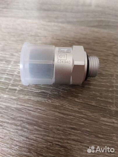 Датчик давления воздуха оригинал wabco 4410441020