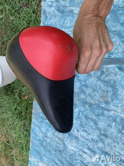 Седло на велосипед