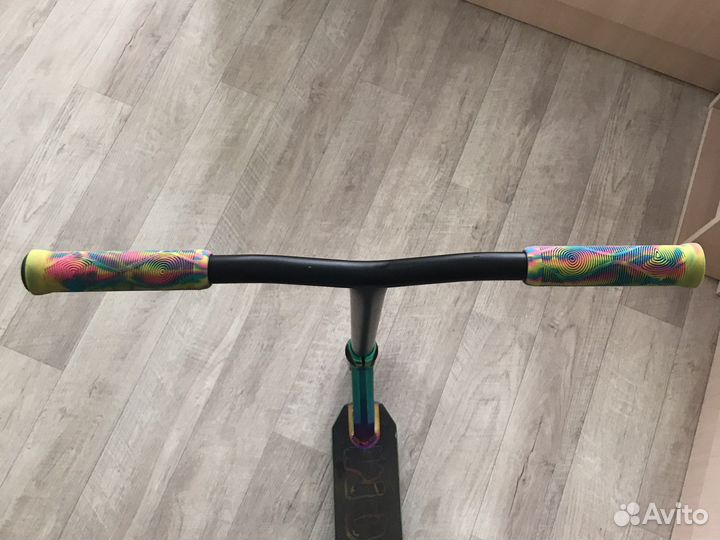 Трюковой самокат