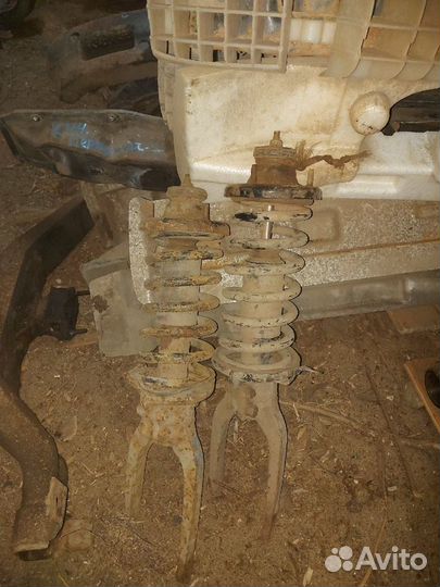 Стойка передняя киа спортейдж 1