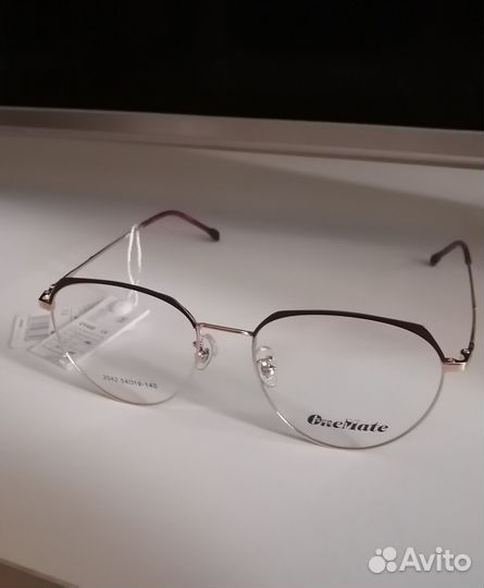 Оправа имиджевая новая