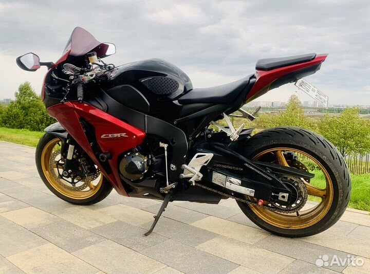 Honda CBR 1000 RR Fireblade 2008